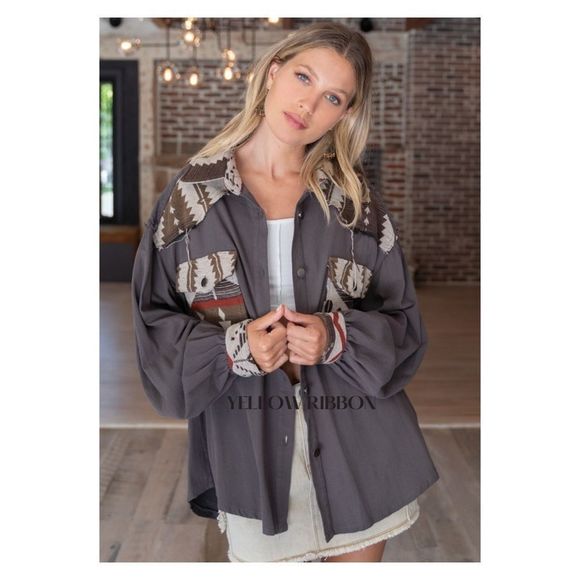 NEW POL Oversized Aztec Button Down Shirt / Shacket - Picture 1 of 3